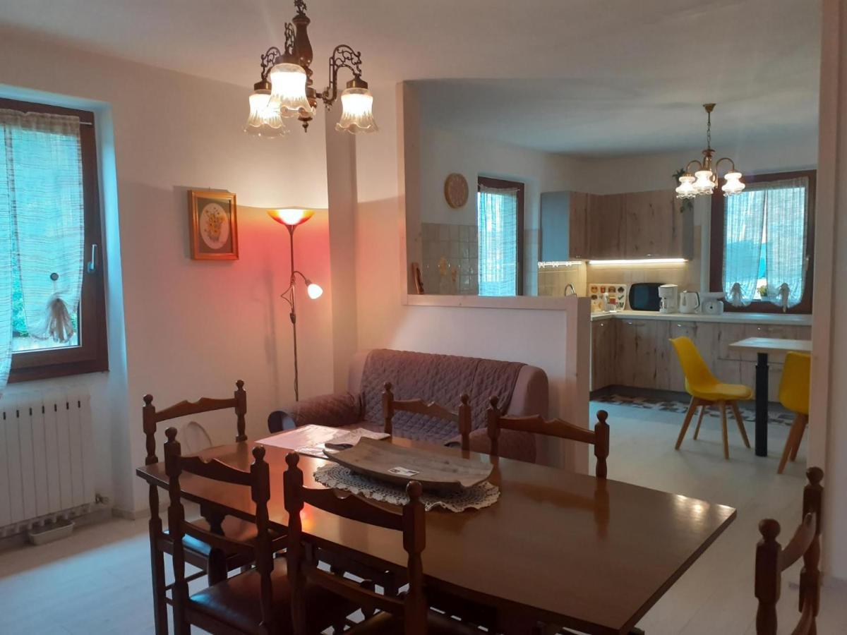 Ca' Albano Apartment Mezzolago Exterior photo
