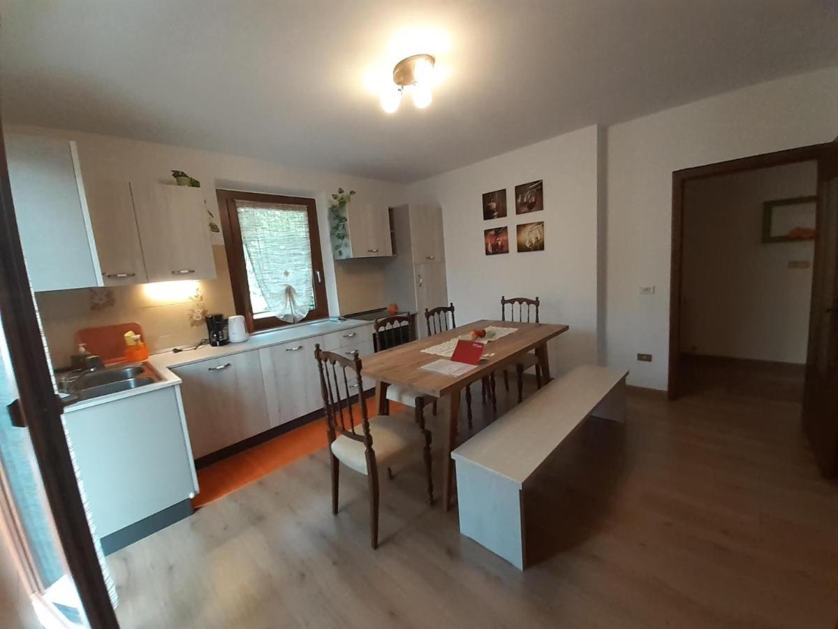 Ca' Albano Apartment Mezzolago Exterior photo